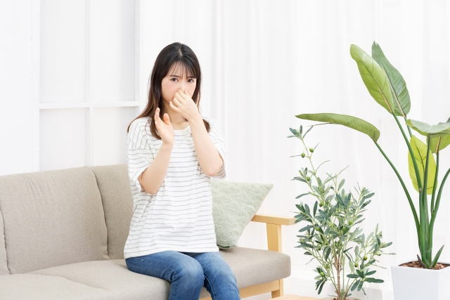 賃貸物件の臭いの原因とは？入居前後のチェックポイントや対策もご紹介！