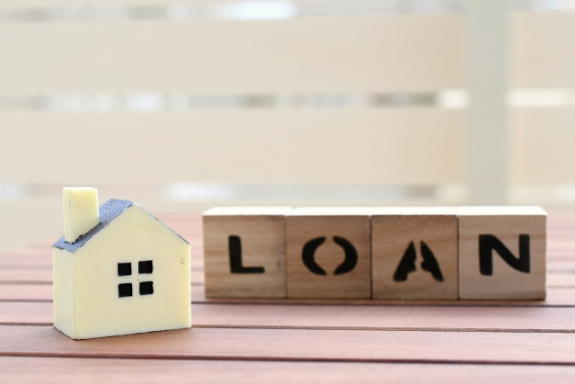 住宅ローンの残債があっても住み替えはできる？住み替えの方法も解説！