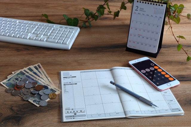 手取り15万円の一人暮らしで支出を抑える節約のコツは？