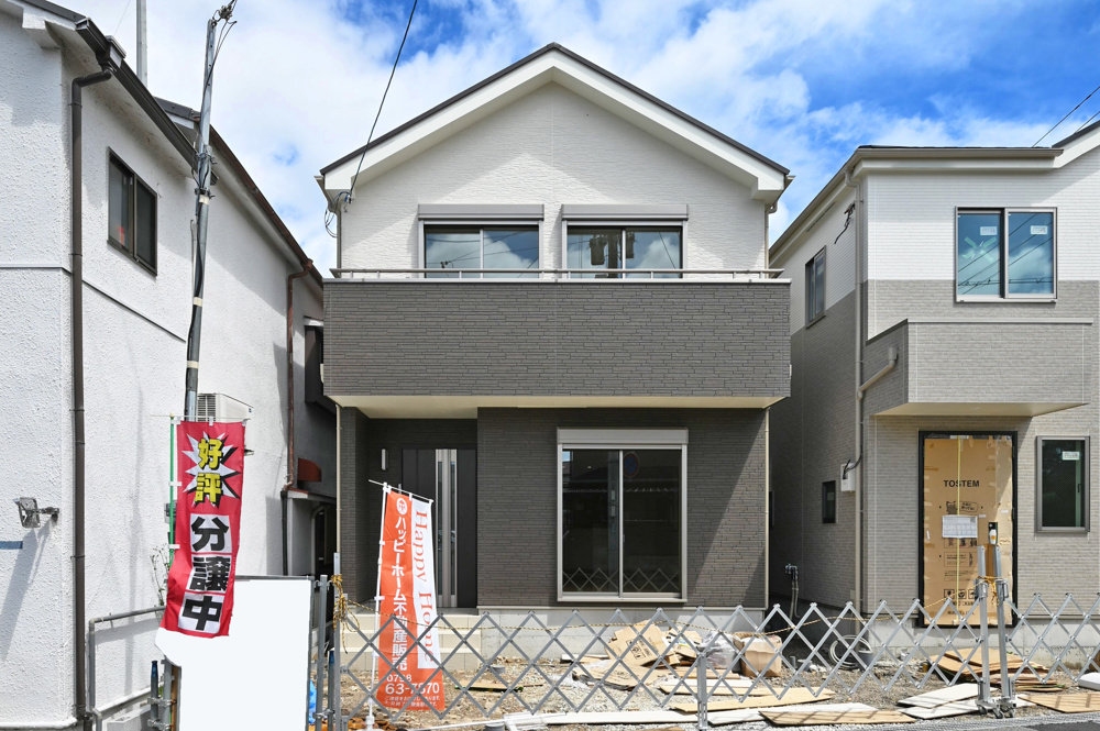 【内覧開始】尼崎市南塚口町7丁目新築戸建｜限定2邸の最新情報です。の画像