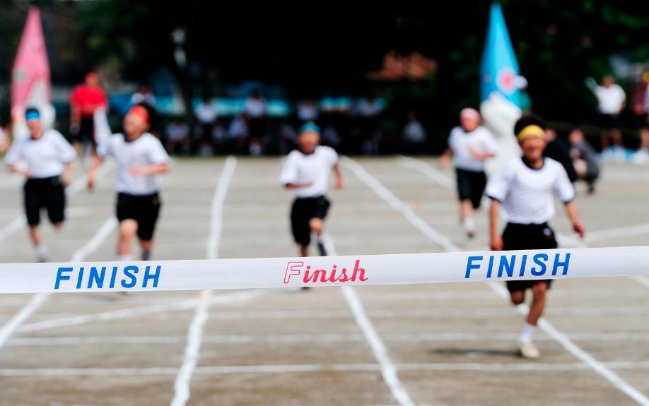 枚方市にある枚方市立枚方小学校の特徴