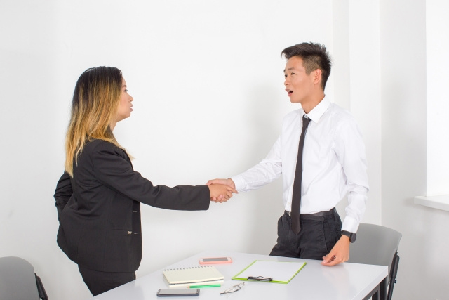 外国人労働者関連のビジネスの画像