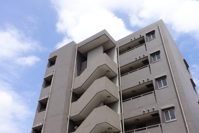 マンション売却時には管理組合へ連絡を！タイミングや必要書類をご紹介の画像