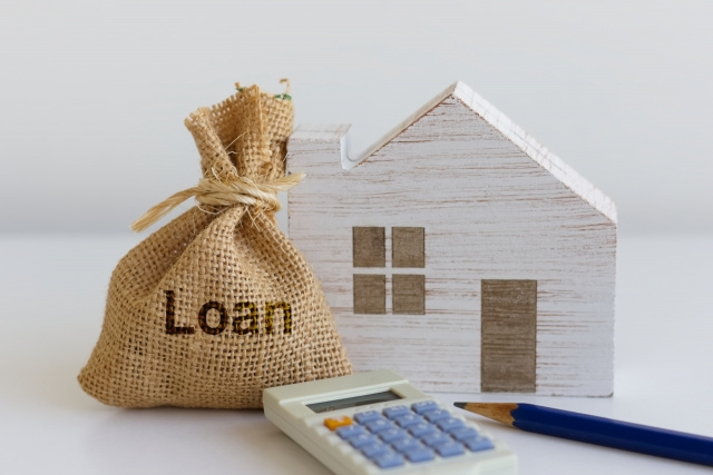 不動産購入時に利用できる住宅ローンの種類とは？ポイントや金利を解説！