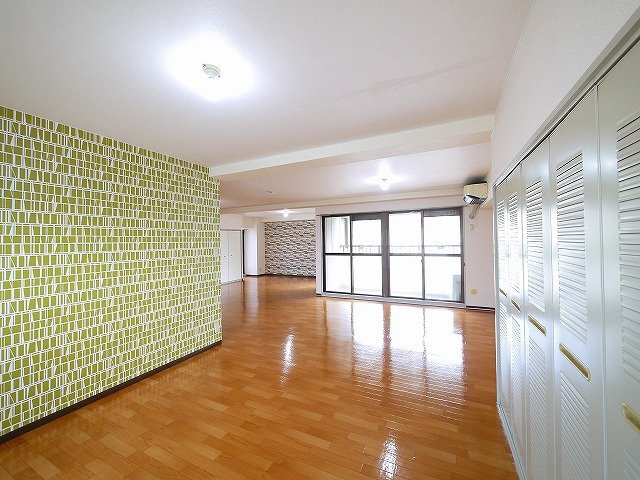 サンフェアリーⅢの室内写真1