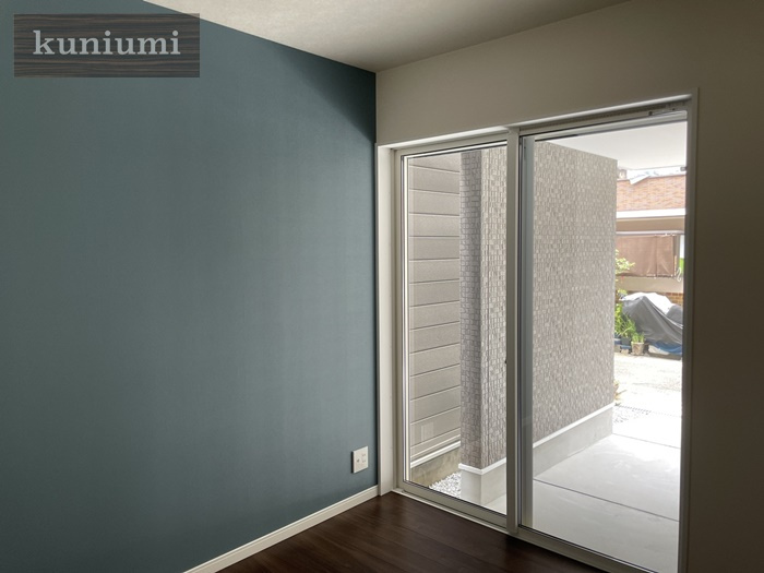 施工事例　大阪　部屋　クロス