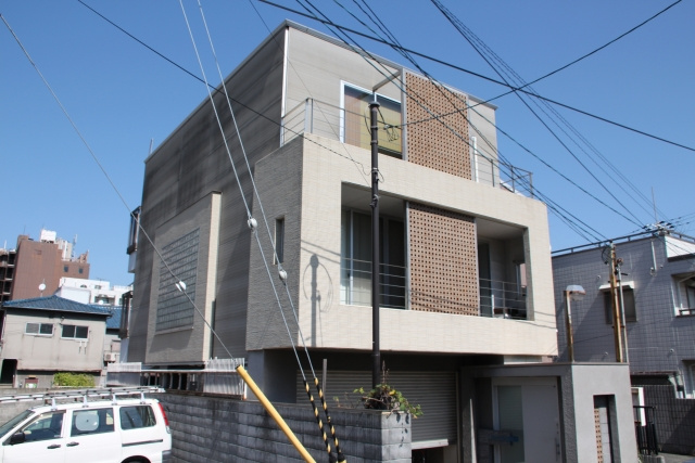 3階建ての家の特徴は？売却しにくい理由や売却に向けてのポイントも解説！の画像