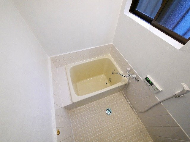 城貸家（六条1丁目）の室内写真3