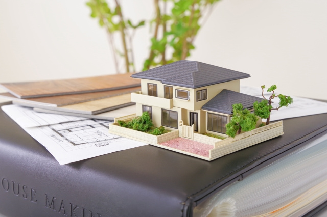 一戸建てから一戸建てへ住み替えるのはなぜ？手順や注意点についても解説！