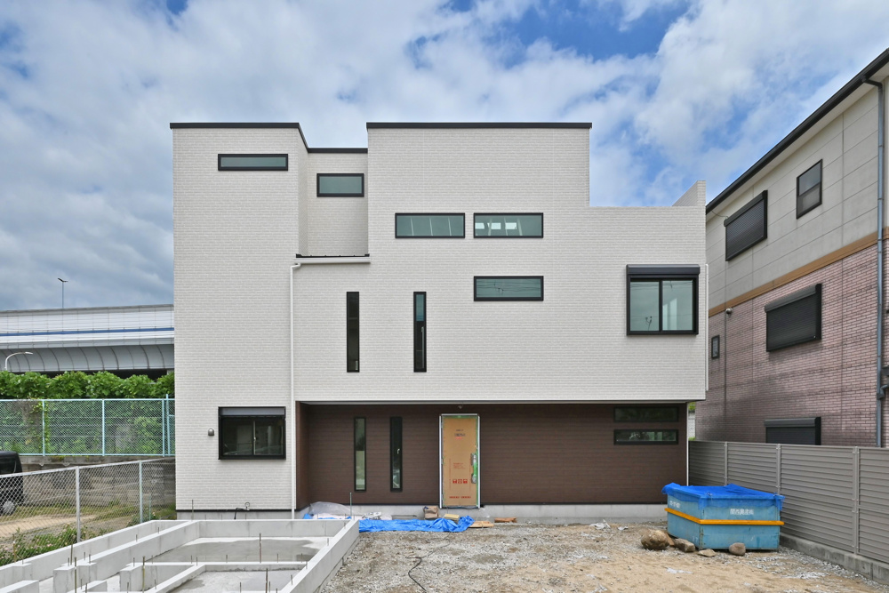 【現場進捗】リウィーナ西宮全3区画｜浜脇町新築戸建の最新情報です！の画像