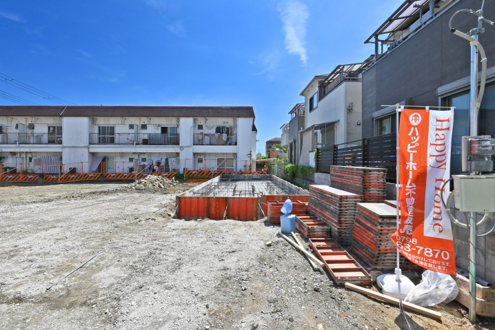 【現場進捗】伊丹市中野北4丁目新築戸建｜全6区画の最新情報です。の画像