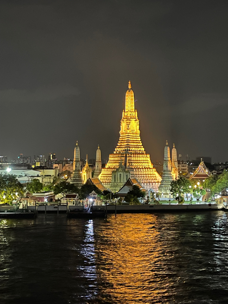 海外旅行へ４の画像