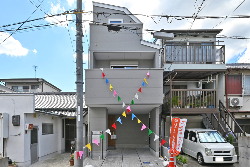 【内覧開始】尼崎市西難波3丁目新築戸建｜限定1邸の最新情報です！の画像