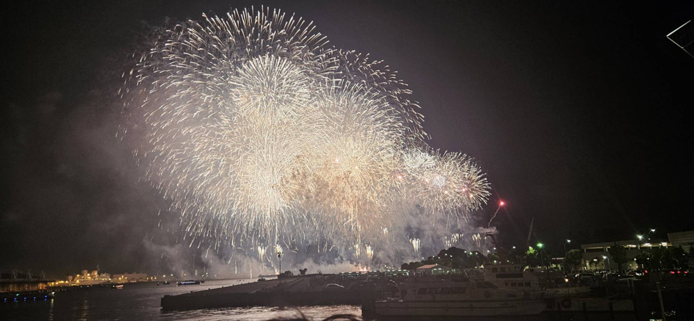 花火大会 みなとみらいにての画像