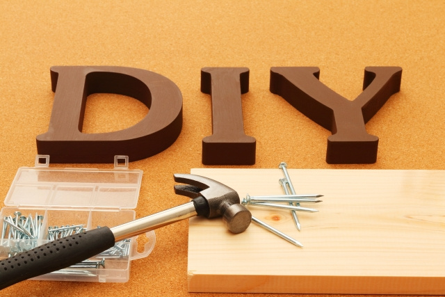 賃貸物件のDIYに便利なディアウォールとは？種類や棚の作り方もご紹介