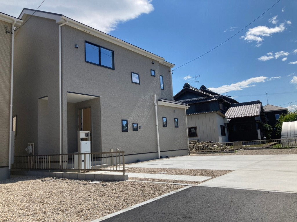 【敷地125坪の新築住宅】 即日ご案内！ 津島市大慶寺町の画像