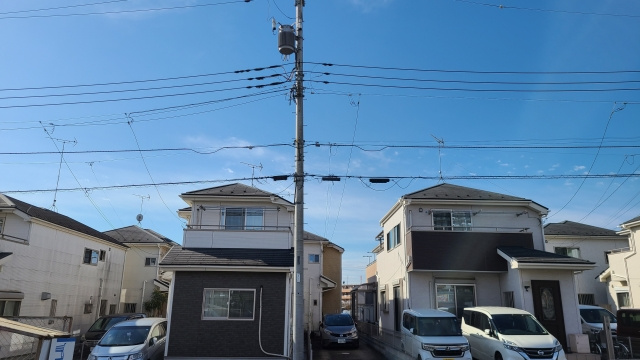 土地を購入したいけど電柱が邪魔！移設・撤去の可否や工事費用について解説の画像