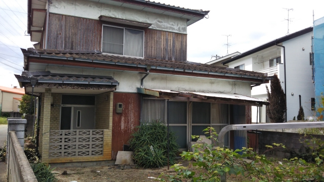 不法侵入されやすい空き家の特徴は？不法侵入を防ぐための対策を解説の画像