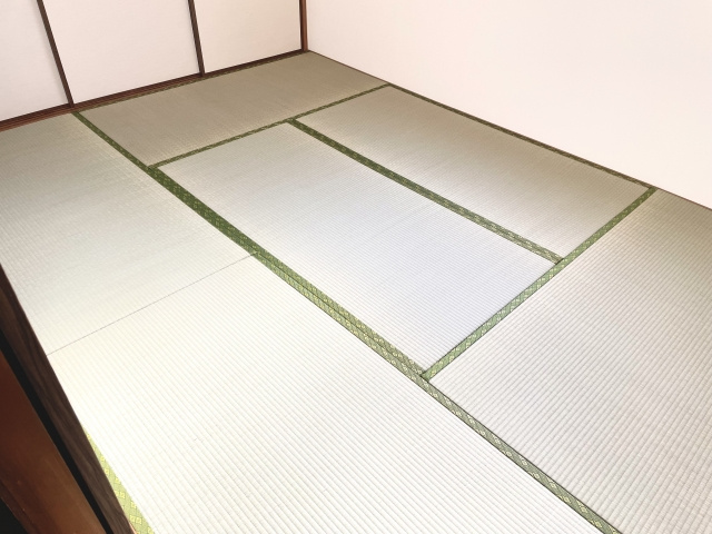 賃貸物件の畳交換は誰がおこなう？費用の相場などもご紹介！