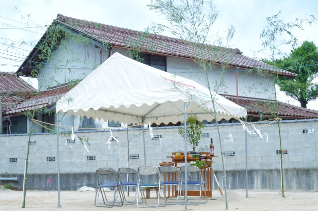 注文住宅建築時の儀式とは？地鎮祭・上棟式・竣工式の目的を解説！の画像