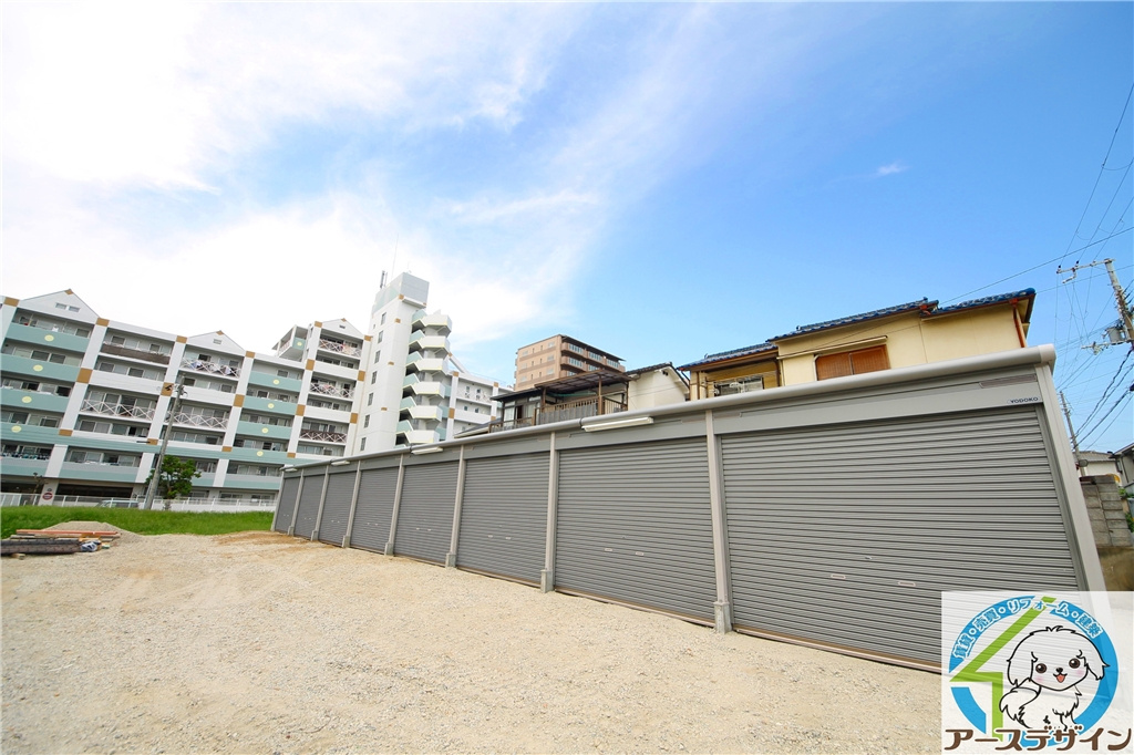 ★新築シャッターガレージ★の画像