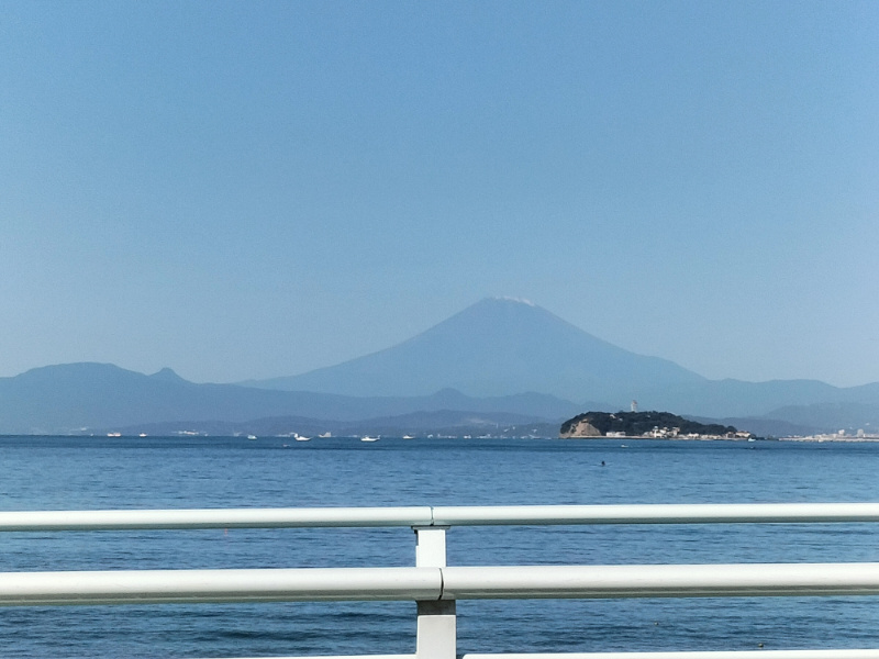 富士山初冠雪(2023.10.7)の画像