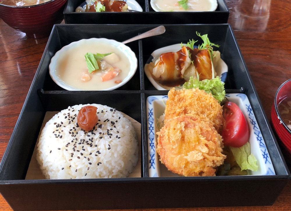 とある日のランチの画像