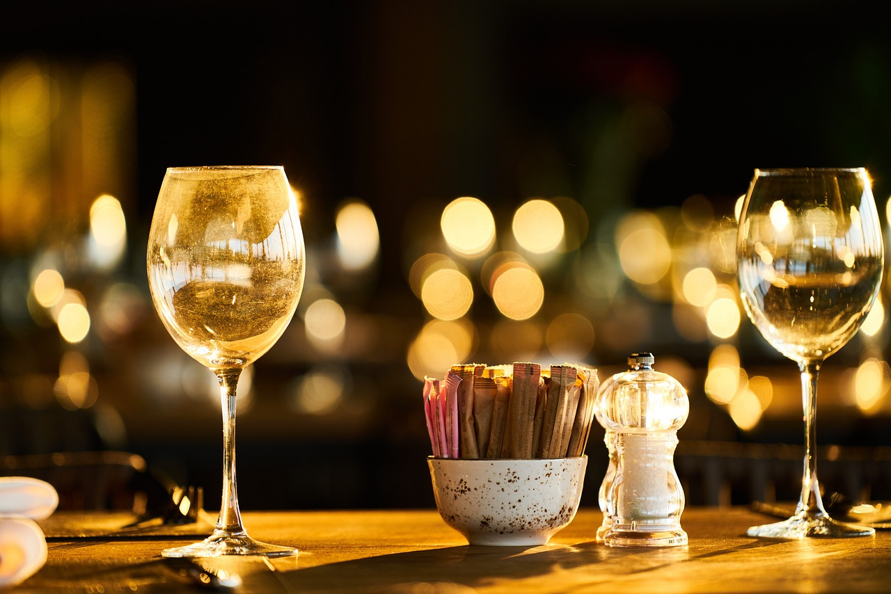 香川県にある夜カフェが楽しめる「珈琲と本と音楽 半空」と「BAR TIE 」の2店をご紹介！の画像