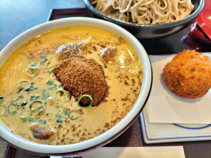 カレーに魚粉！（2023.10.21）の画像