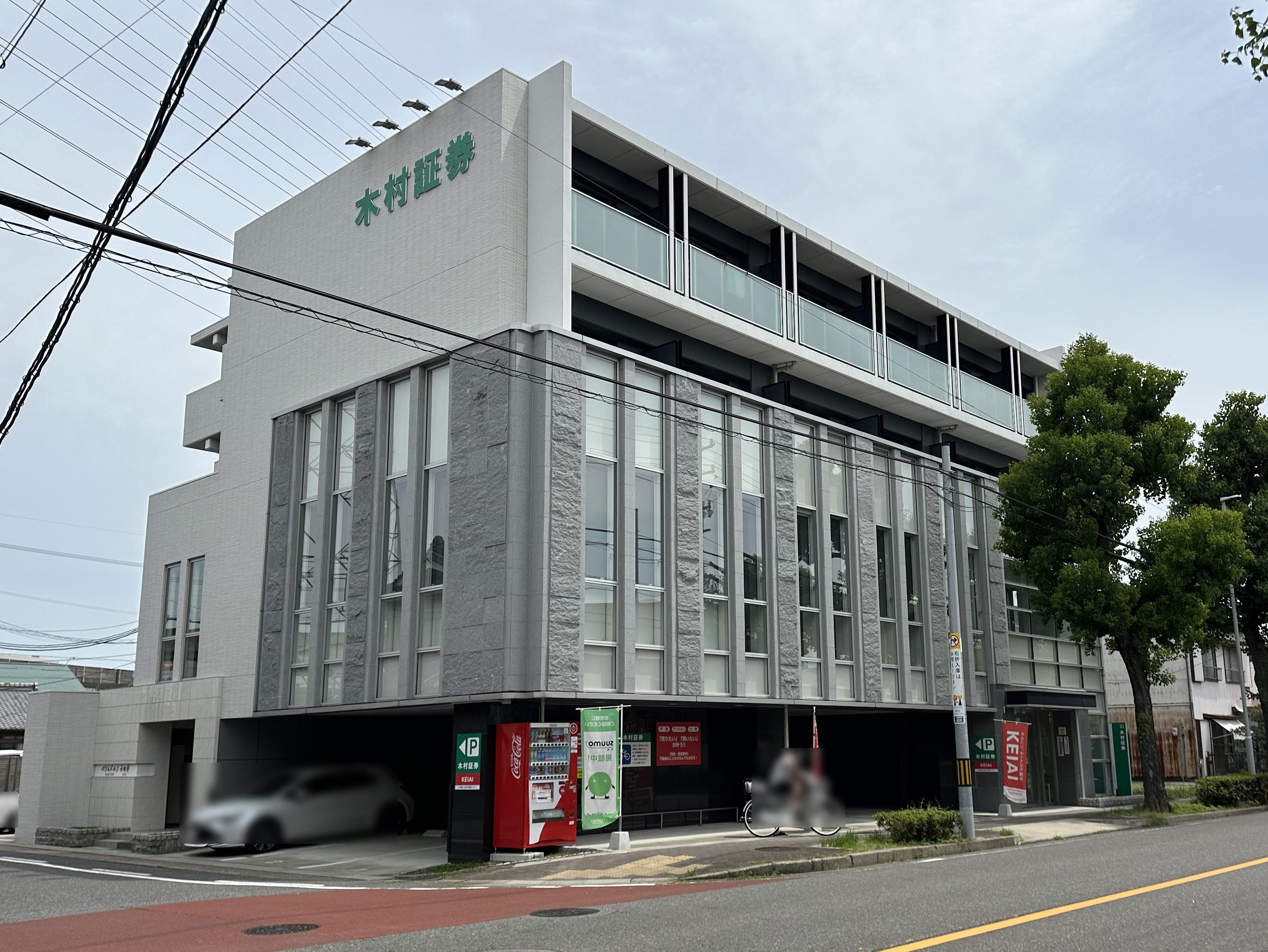 オープンして一週間　の画像