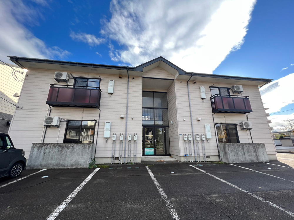 ☆上越市春日野・洋室13帖の大きな１R☆ケイズハウスのご紹介です♪の画像