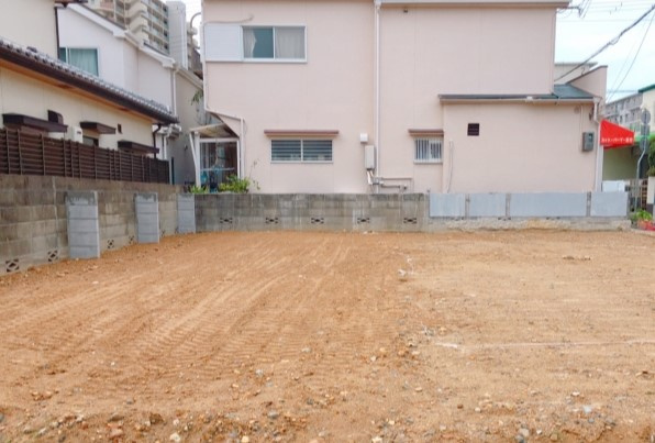 土地購入における所有権移転登記とは？必要書類について解説