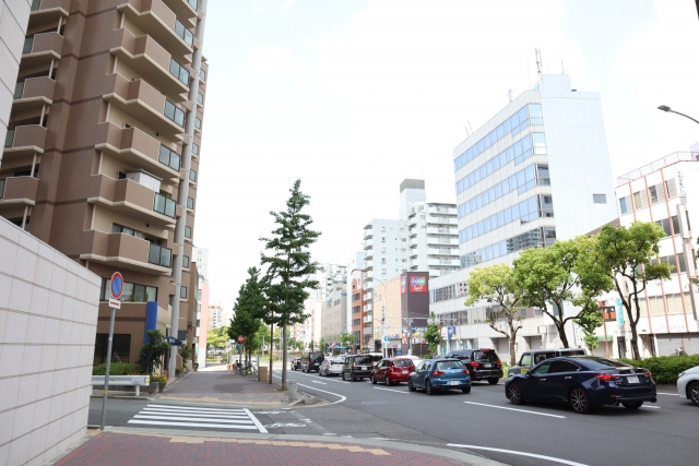 幹線道路沿いのマンションを選ぶメリット