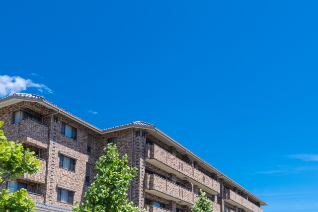 中古マンションはリースバックで売却可能？一戸建てとの違いや注意点も解説