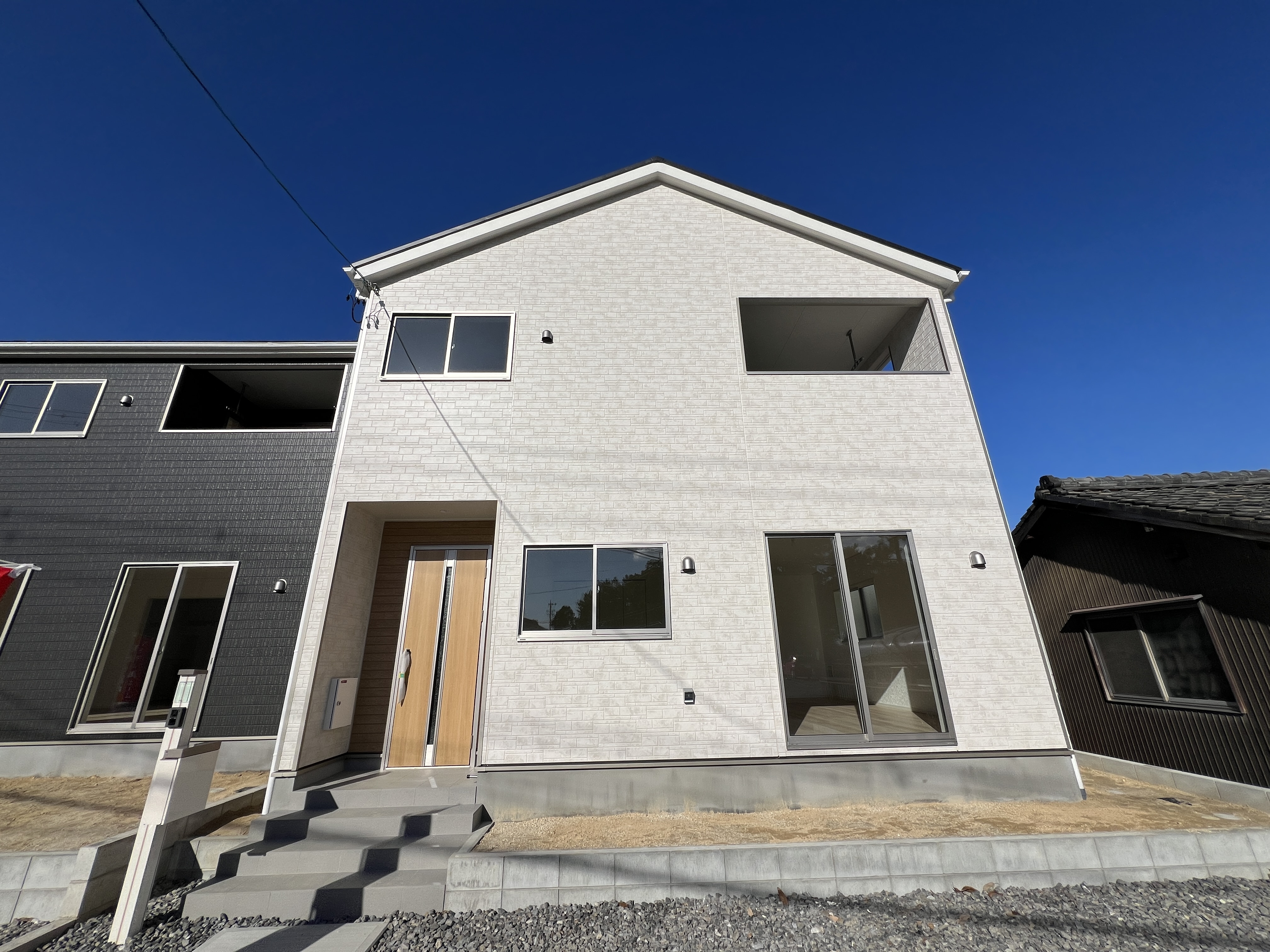 ★碧南市神田町第1新築戸建～２号棟完成～の画像