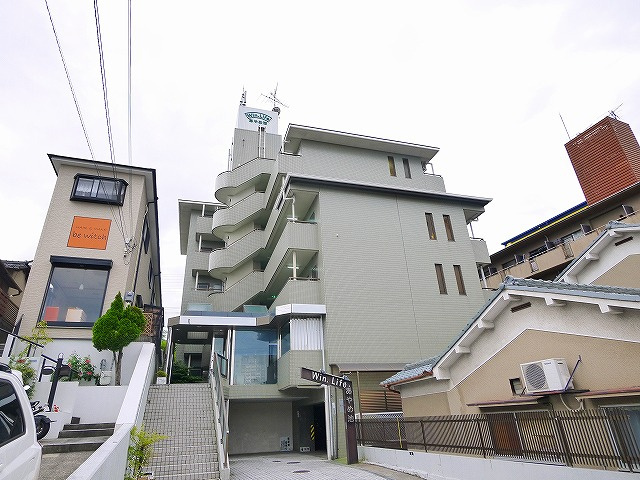 Win.Lifeあやめ池の外観写真