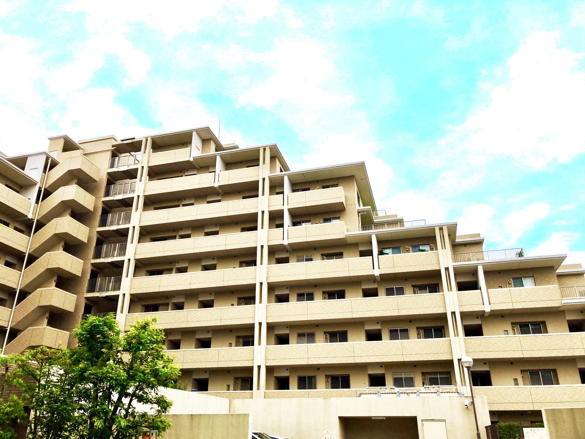 ルーフバルコニーとはどんなもの？活用方法もご紹介！