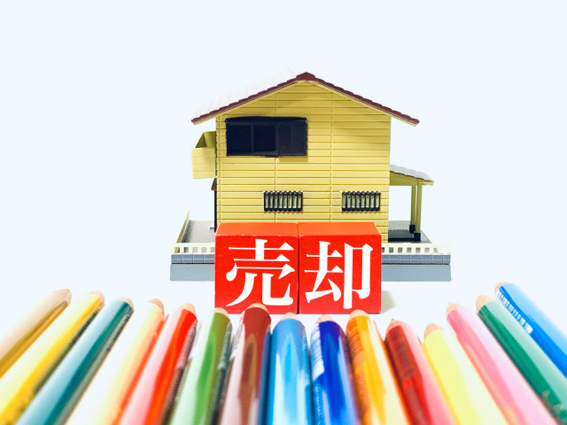 不動産の所有者が服役中でも任意売却は可能？注意点についても解説の画像