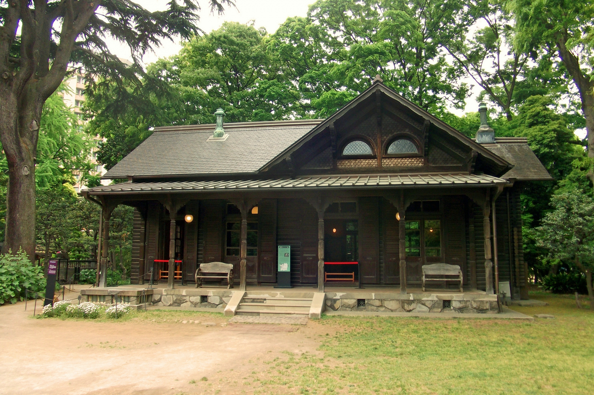 旧岩崎邸庭園撞球室