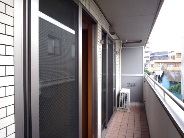 賃貸物件のベランダは共用部分？専有部分？