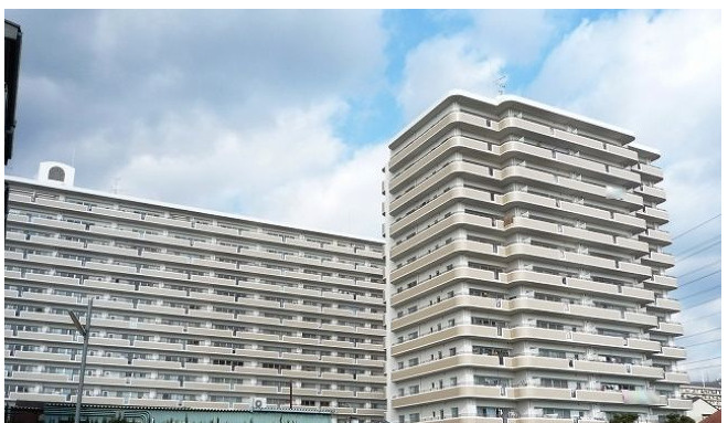 【2026年最新版】【アウルスクエアザイーストシティ１番館】売却物件大募集中！の画像