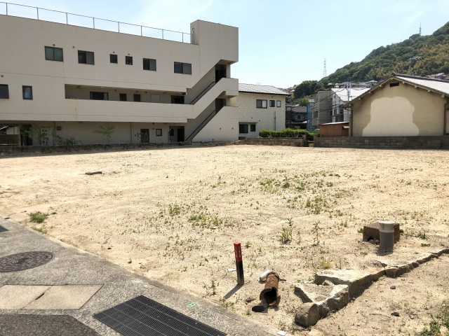 土地を売却する際のメリット・デメリットは？知っておきたいポイントを解説