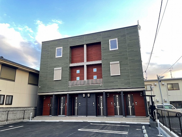 アルドーレの外観写真