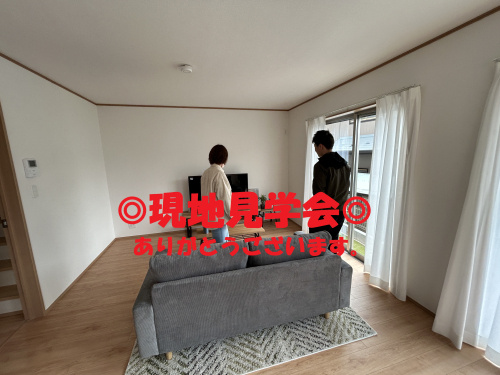 旭区鶴ヶ峰本町新築戸建ての現地見学会ありがとうございます。の画像