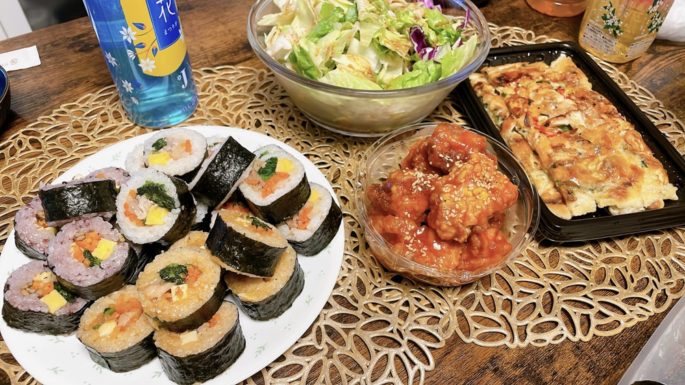 韓国風パーティーの画像