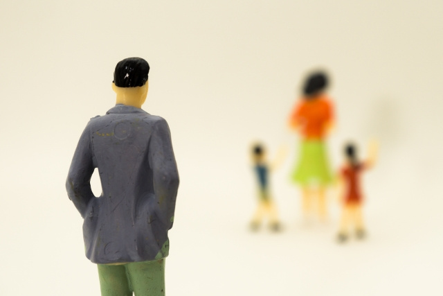 離婚で家を売るときの適切なタイミングとは？方法や注意点も解説！の画像