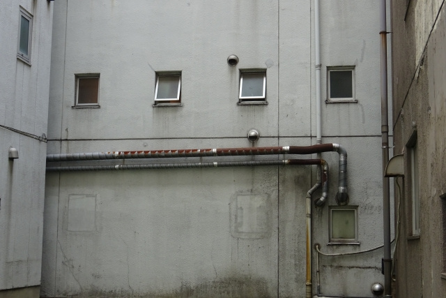中古マンションの配管の寿命は？チェックする方法なども解説！