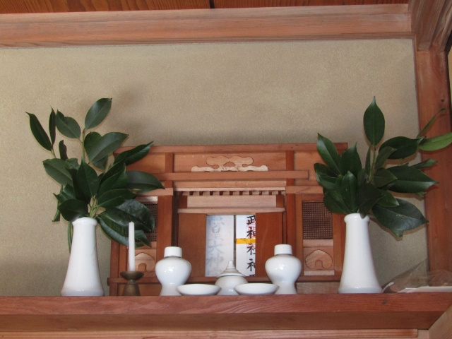 新築住宅に神棚は必要？神棚を設置するおすすめの場所や注意点もご紹介の画像