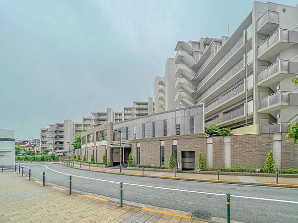 物件紹介編92　「フランヴィーヴル聖跡桜ヶ丘」の画像