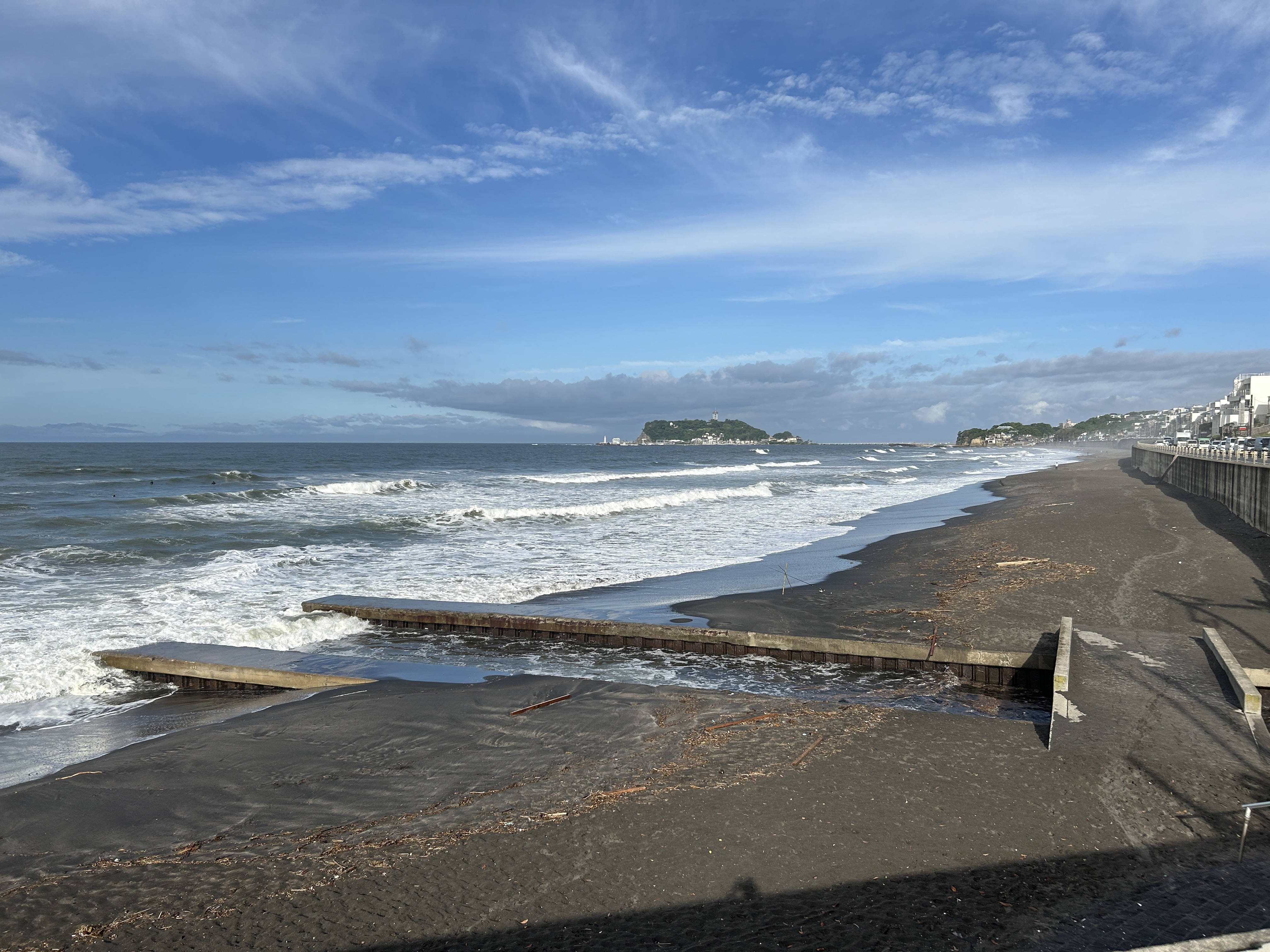 逗子にサーフィンしに行ってきました！の画像